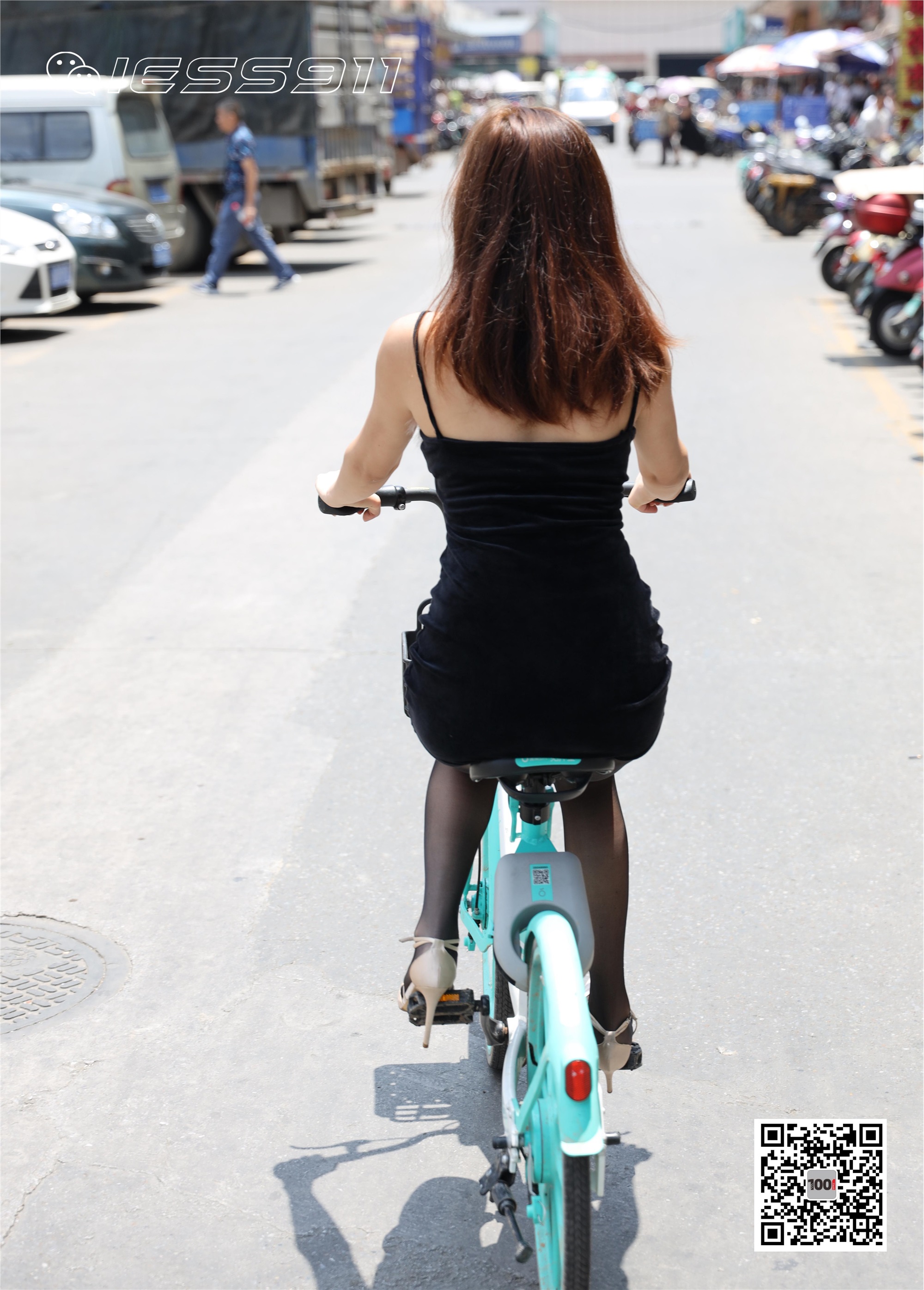 IESS异思趣向 一千零一夜 模特：Lucy《买菜1》